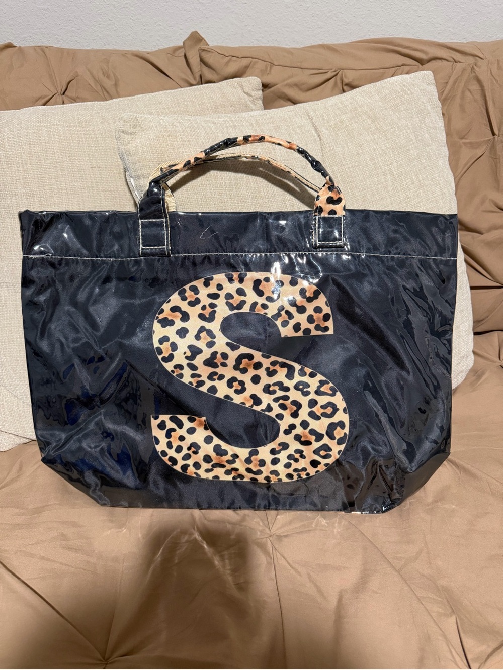 Black Tote Bag with Leopard 'S' Accent